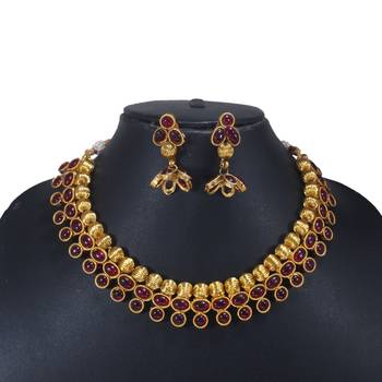 Gold necklaces 1
