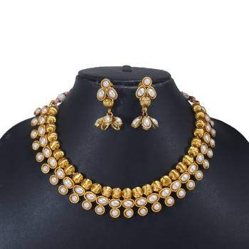 Gold necklaces 1