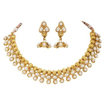 Gold necklaces 2