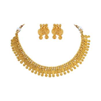 Gold necklaces 1