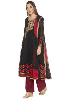 Black Embroidered Georgette Salwar 3