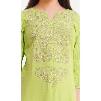 Green embroidered viscose kurtas-and-kurtis 3