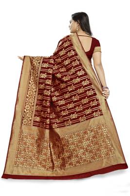 Brown Printed Jacquard Saree With Blouse 4
