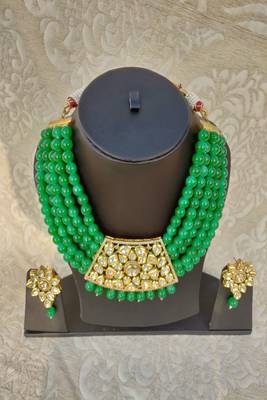 Green emerald  necklaces 1