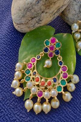 Gold crystal chandbali 2