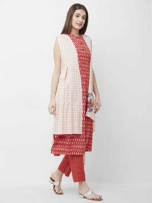 Women's Red Printed Kurta-Pant Cotton Ikat Set 3
