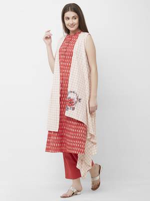 Women's Red Printed Kurta-Pant Cotton Ikat Set 4