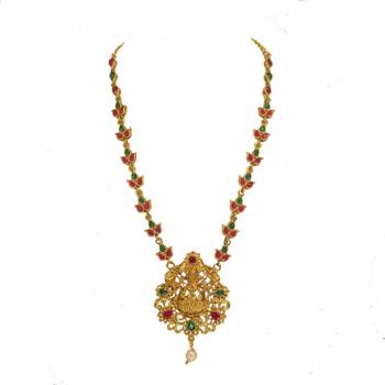 Red necklace-sets 2