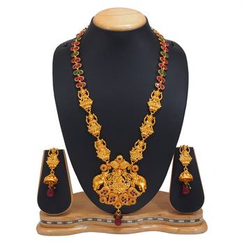 Red necklace-sets 1