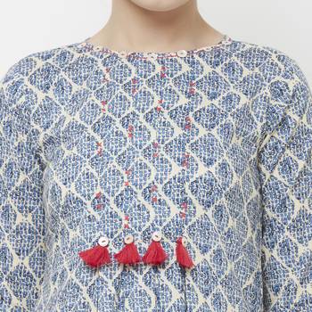 Blue printed cotton kurtas-and-kurtis 5