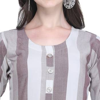 Light-purple embroidered rayon long-kurtis 4