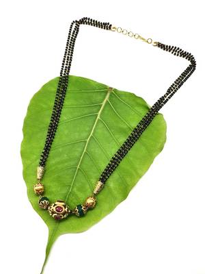 Red Stone Studded Green Beads 3 There Multilayer Black Beads Short Mangalsutra Designs Latest Chain 2