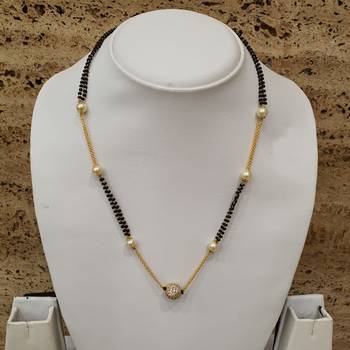 Round Mani Stone Studded Black White Pearl Bead Double Layer Single Line Chain Short Mangalsutra Designs Latest 3