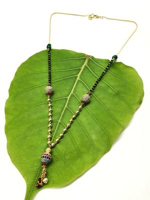 Multicolor Round Mani Green Stone Black Beads Single Line Layer Short Mangalsutra Designs Latest Chain 2