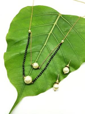 Set White Pearl Studded Multi Strand Black Bead Single Line Layer  Chain Short Mangalsutra With Earrings Designs Latest 2