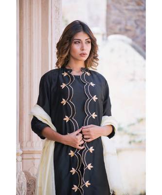 Monochrome Gota Cutwork Set 1