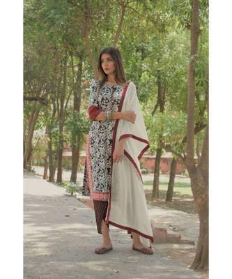 Monochrome Dhoti Set 1