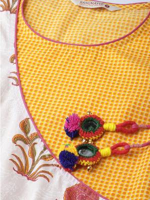 Yellow plain cotton kurtas-and-kurtis 5