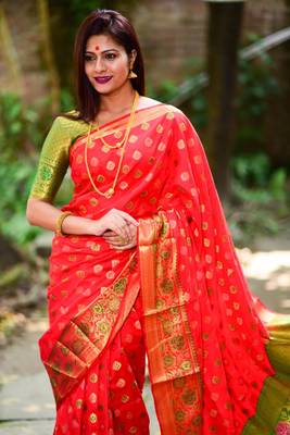 Red Green Color Soft Banarasi Silk Saree 2