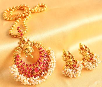 Beautiful Antique Kemp Ganesha Necklace Set 1