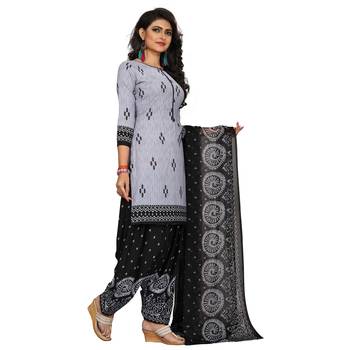 Green printed crepe salwar 3