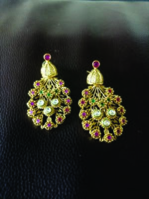 Gold earrings 2