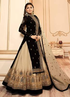 Black embroidered satin salwar 3