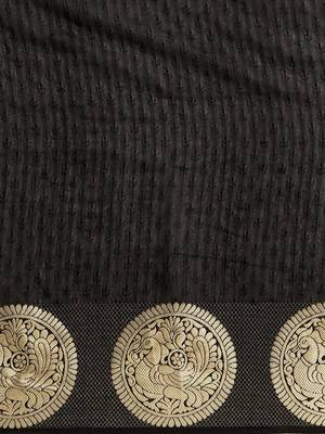 Black printed linen saree with blouse 3
