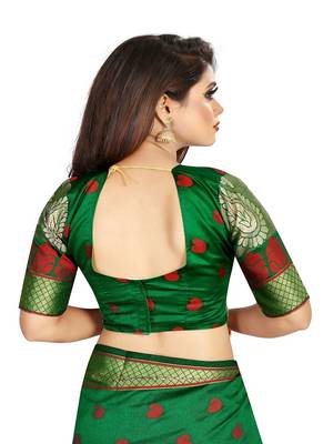 Green woven banarasi saree with blouse 5