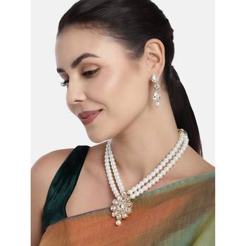 Traditional Gold Plated Pearl & Kundan Necklace Set With Earrings For Women 1