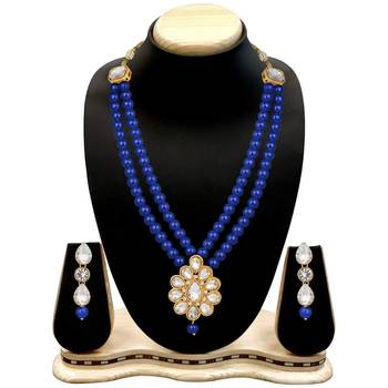 Traditional Gold Plated Pearl & Kundan Necklace Set With Earrings For Women 5