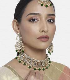 Traditional Kundan Choker Necklace Set with Earrings & Maang Tikka For Women 