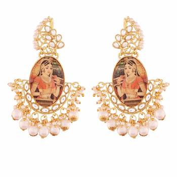 Traditional Gold Plated Padmavati Kundan & Pearl Earrings For Women 1