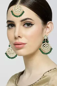 Traditional Gold Plated Pearl & Kundan Maang Tikka With Earring Set