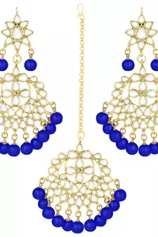 Traditional Pearl And Blue Kundan Maang Tikka With Earring Set For Women
