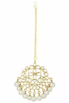 White Gold Plated Pearl And Kundan Traditional Maang Tikka With Earring Set For Women