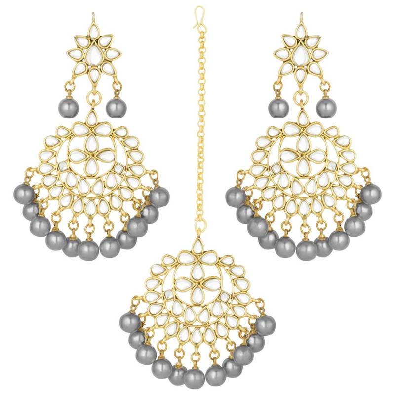Traditional Gold Plated Pearl & Kundan Maang Tikka With Earring Set