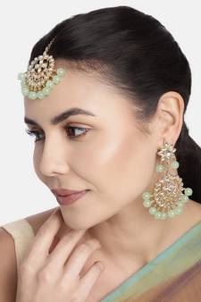 Traditional Kundan Pearl Earrings & Maang Tikka For Women