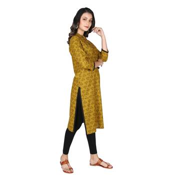 Women’s Mahendi Green Cotton Printed Straight Kurti with Tassels 2