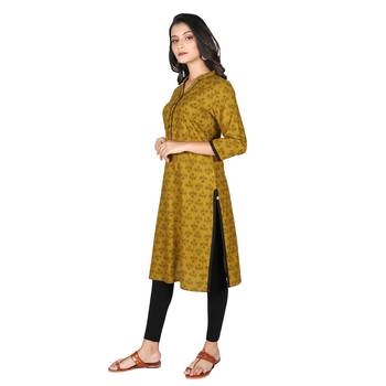 Women’s Mahendi Green Cotton Printed Straight Kurti with Tassels 4