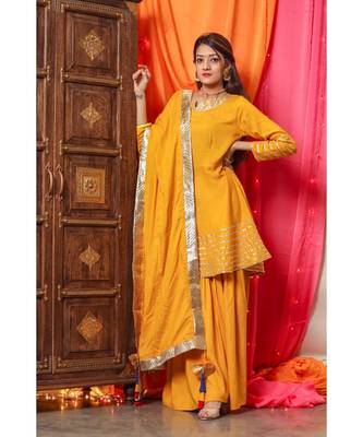 Bright Yellow Gotta Work Suit Set With Yellow Dupatta 2