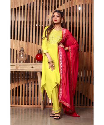 Green Silver Gotta Design Suit Set With Pink Dupatta 2