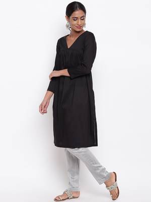 Black Slit Gathers Kurta-Pant 1