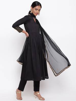 Black Embellished Sleeve Kurta-Pant-Dupatta 3