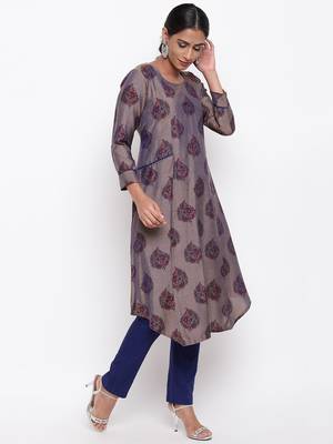 Grey Booti Kurta-Pant 3