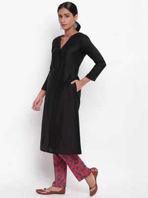 Black Angrakha Red Print Pant 2