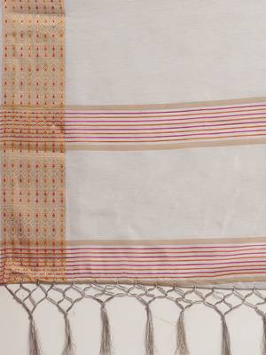 Grey printed linen saree with blouse 4
