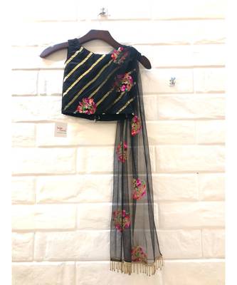 Black Attached Dupatta Lehenga Set 2