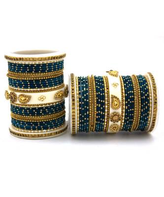 Traditonal Bridal Bangle Set With Golden Dotted Design 2