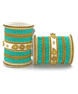 Traditonal Bridal Bangle Set With Golden Dotted Design 2